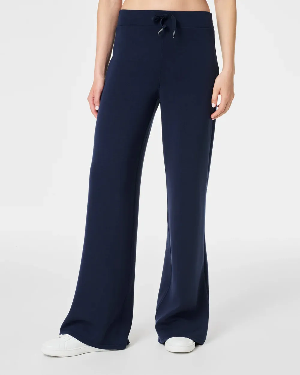 AirEssentials Timeless Navy Wide Leg Pant