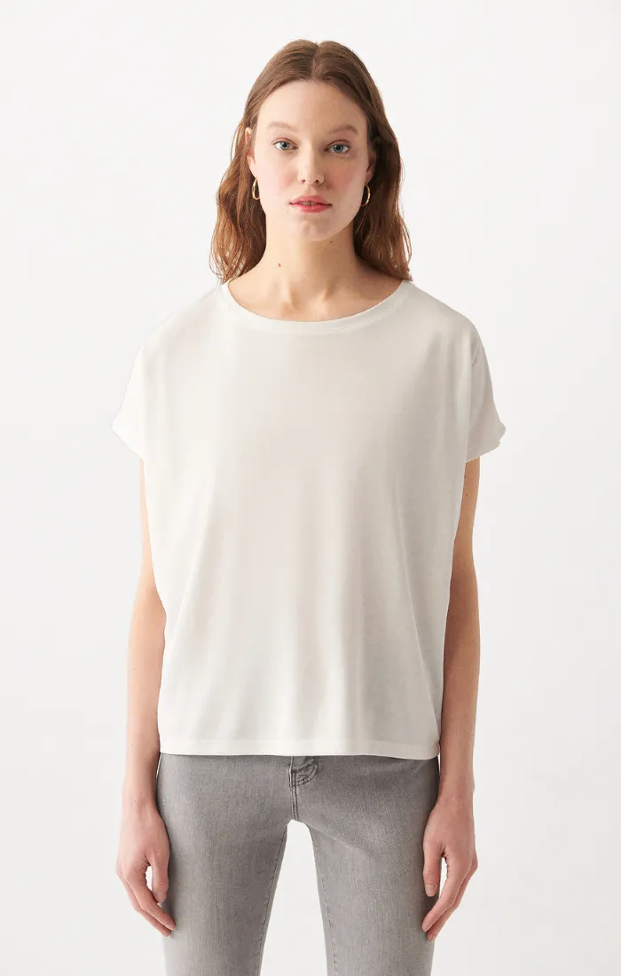 BOAT NECK T-SHIRT IN ANTIQUE WHITE