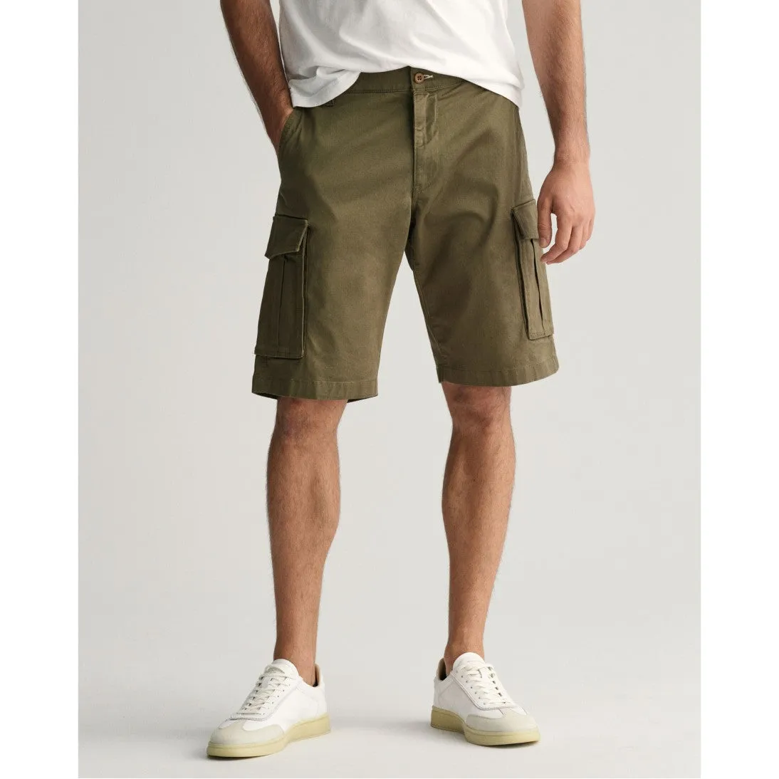 GANT Relaxed Fit Twill Cargo Shorts Juniper Green 205069