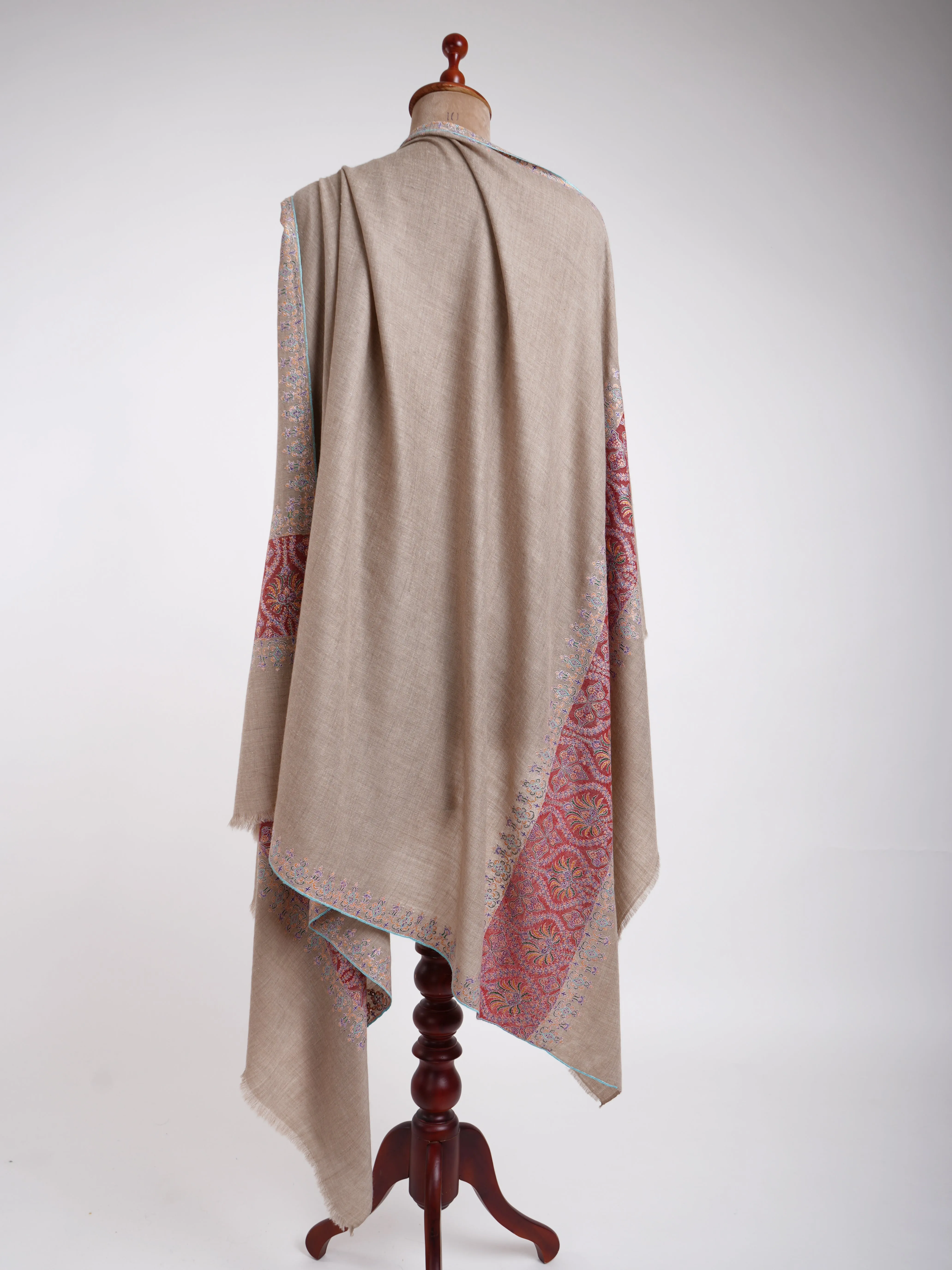 Grey and Red Minimalistic Kashmiri Pashmina