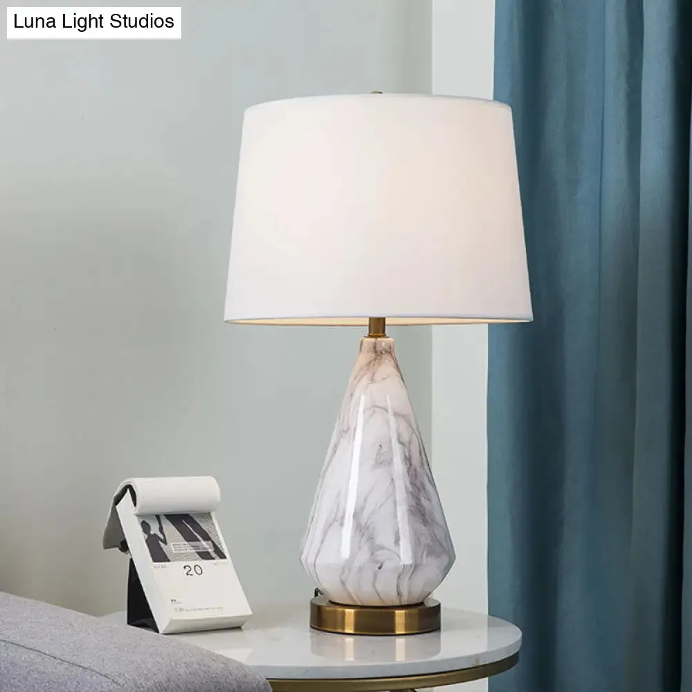 Natalie - Minimalist Table Lamp