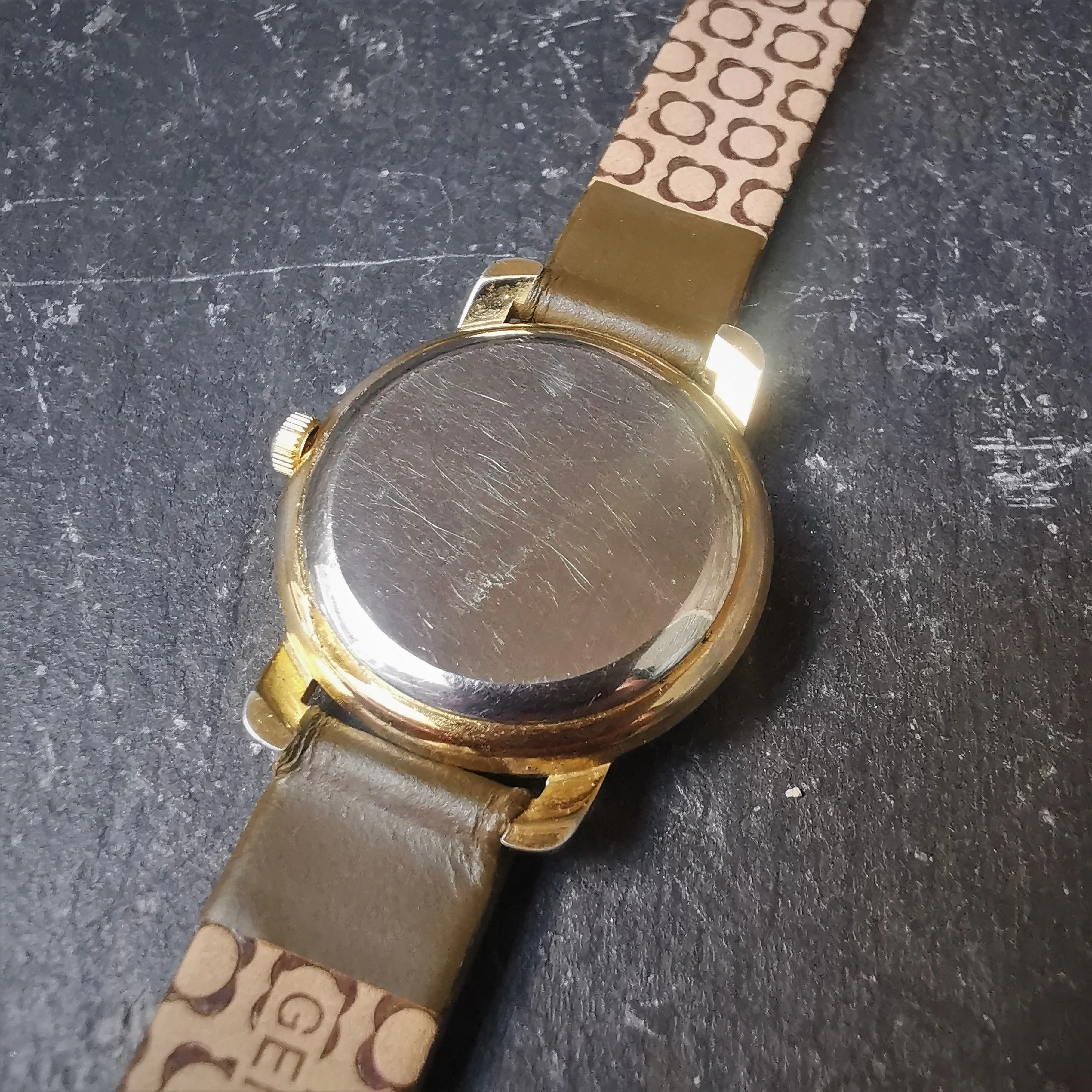 Vintage Faded Gold Plated Women's Quartz Watch // Genuine Leather Navy Strap // Unique Golf Design Dial